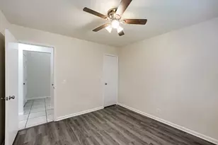 409 Willowbrook Dr, Hutto, TX 78634 - Photo 20