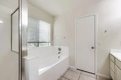 409 Willowbrook Drive, Hutto, TX 78634 - Photo 16