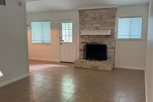 5702 Adams Ave, Austin, TX 78756 - Photo 8