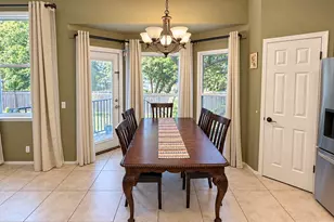 3604 Sandoval Ct, Austin, TX 78732 - Photo 10