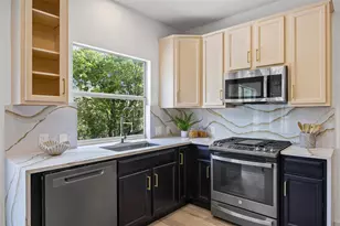 11529 Glen Falloch Ct, Austin, TX 78754 - Photo 12