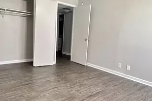 5426 Menchaca Rd, Austin, TX 78745 - Photo 4