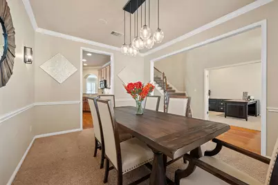 12709 Pinto Chase Court, Austin, TX 78732 - Photo 4