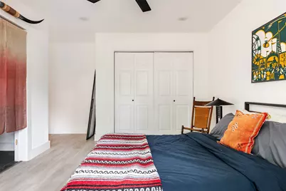 904 Acorn Oaks Drive, Austin, TX 78745 - Photo 16