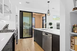 1202 Greenwood Ave, Austin, TX 78721 - Photo 4