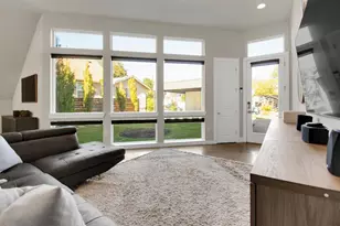 1905 Alegria Rd, Austin, TX 78757 - Photo 8