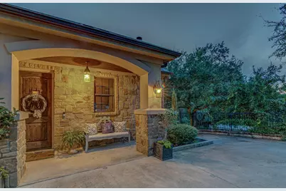 303 Rolling Green Drive, Lakeway, TX 78734 - Photo 4