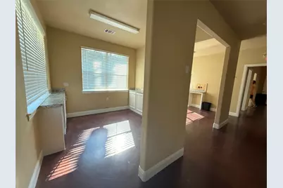 904 Crystal Falls Parkway, Leander, TX 78641 - Photo 14