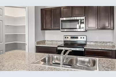 152 McNamara Court, Jarrell, TX 76537 - Photo 6