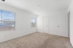 905 Powell St, Kyle, TX 78640 - Photo 18