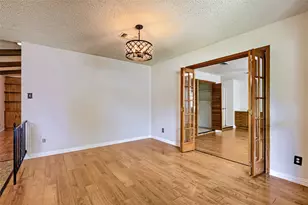 3017 Val Dr, Austin, TX 78723 - Photo 4