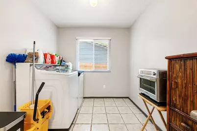 7805 Wakefield Drive, Austin, TX 78749 - Photo 14