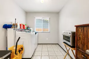 7805 Wakefield Dr, Austin, TX 78749 - Photo 14