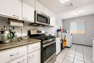 7805 Wakefield Drive, Austin, TX 78749 - Photo 12
