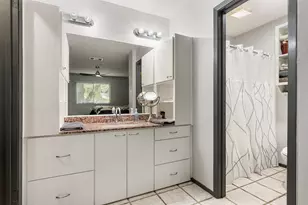 7805 Wakefield Dr, Austin, TX 78749 - Photo 24