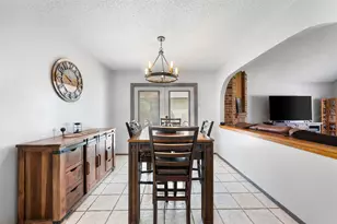 7805 Wakefield Dr, Austin, TX 78749 - Photo 14