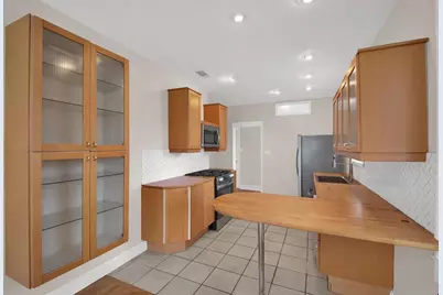 809 E Riverside Drive, Austin, TX 78704 - Photo 10