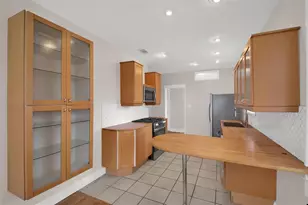 809 E Riverside Dr, Austin, TX 78704 - Photo 10