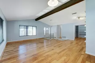 4402 Balcones Woods Dr, Austin, TX 78759 - Photo 6
