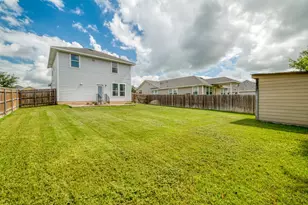 109 Saranac Dr, Elgin, TX 78621 - Photo 24
