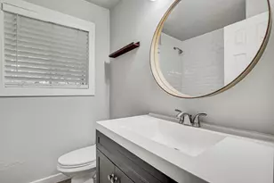 2414 Burleson Ct, Austin, TX 78741 - Photo 16