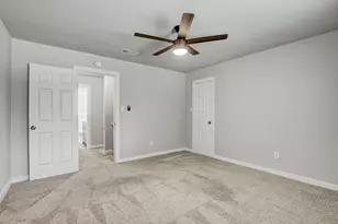 2414 Burleson Ct, Austin, TX 78741 - Photo 12