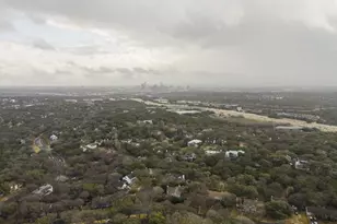 2001 Wychwood Dr, Austin, TX 78746 - Photo 30