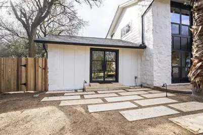2001 Wychwood Drive, Austin, TX 78746 - Photo 28