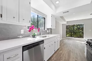 1930 Holly Hill Dr, Austin, TX 78746 - Photo 6