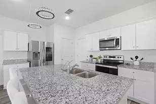 101 Magnum Force Dr, Jarrell, TX 76537 - Photo 12