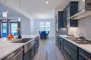 121 Black Talon Ln, Cedar Creek, TX 78612 - Photo 12