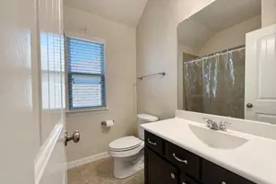 113 Plantain Dr, Hutto, TX 78634 - Photo 14