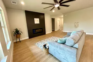 165 Lamaloa Ln, Bastrop, TX 78602 - Photo 10