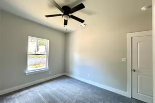 165 Lamaloa Ln, Bastrop, TX 78602 - Photo 16