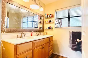 1904 N Hoover Ave, Cameron, TX 76520 - Photo 14