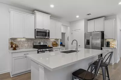 858 Papaya Drive, Buda, TX 78610 - Photo 8