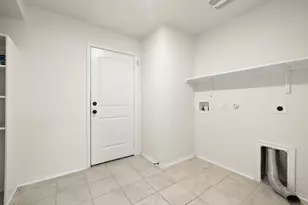 13607 Abraham Lincoln St, Manor, TX 78653 - Photo 32