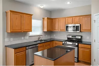 2633 Bolton Street, Austin, TX 78748 - Photo 8