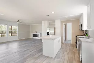119 Milam Ln, Bastrop, TX 78602 - Photo 14