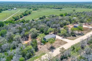 119 Milam Ln, Bastrop, TX 78602 - Photo 6