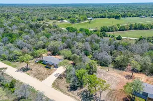 119 Milam Ln, Bastrop, TX 78602 - Photo 6