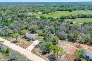 119 Milam Ln, Bastrop, TX 78602 - Photo 8