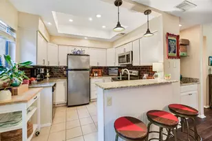 3601 Las Colinas Dr, Austin, TX 78731 - Photo 6