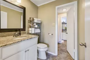 3601 Las Colinas Dr, Austin, TX 78731 - Photo 8