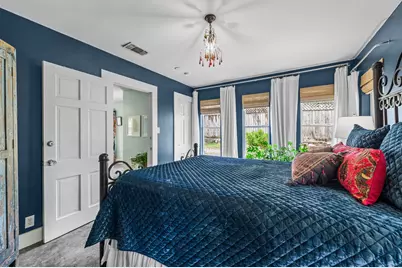 804 W Gibson Street, Austin, TX 78704 - Photo 14