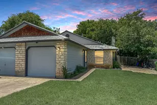 700 Misty Morning Way, Round Rock, TX 78664 - Photo 2