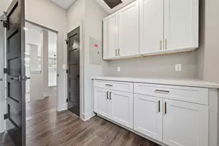 22008 Plockton Dr, Briarcliff, TX 78669 - Photo 24
