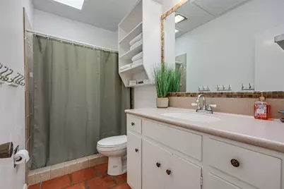 18703 Lakeland Drive, Lago Vista, TX 78645 - Photo 34