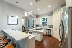 1529 Barton Springs Rd, Austin, TX 78704 - Photo 14