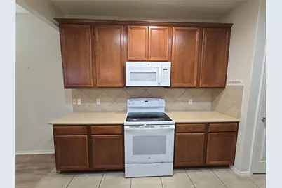 108 Granite Peak Cove, Georgetown, TX 78633 - Photo 10